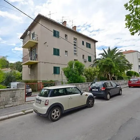 Apartman Helena